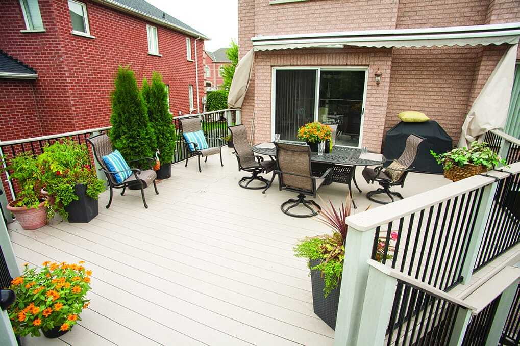 Clubhouse Earthtone Collection Decking