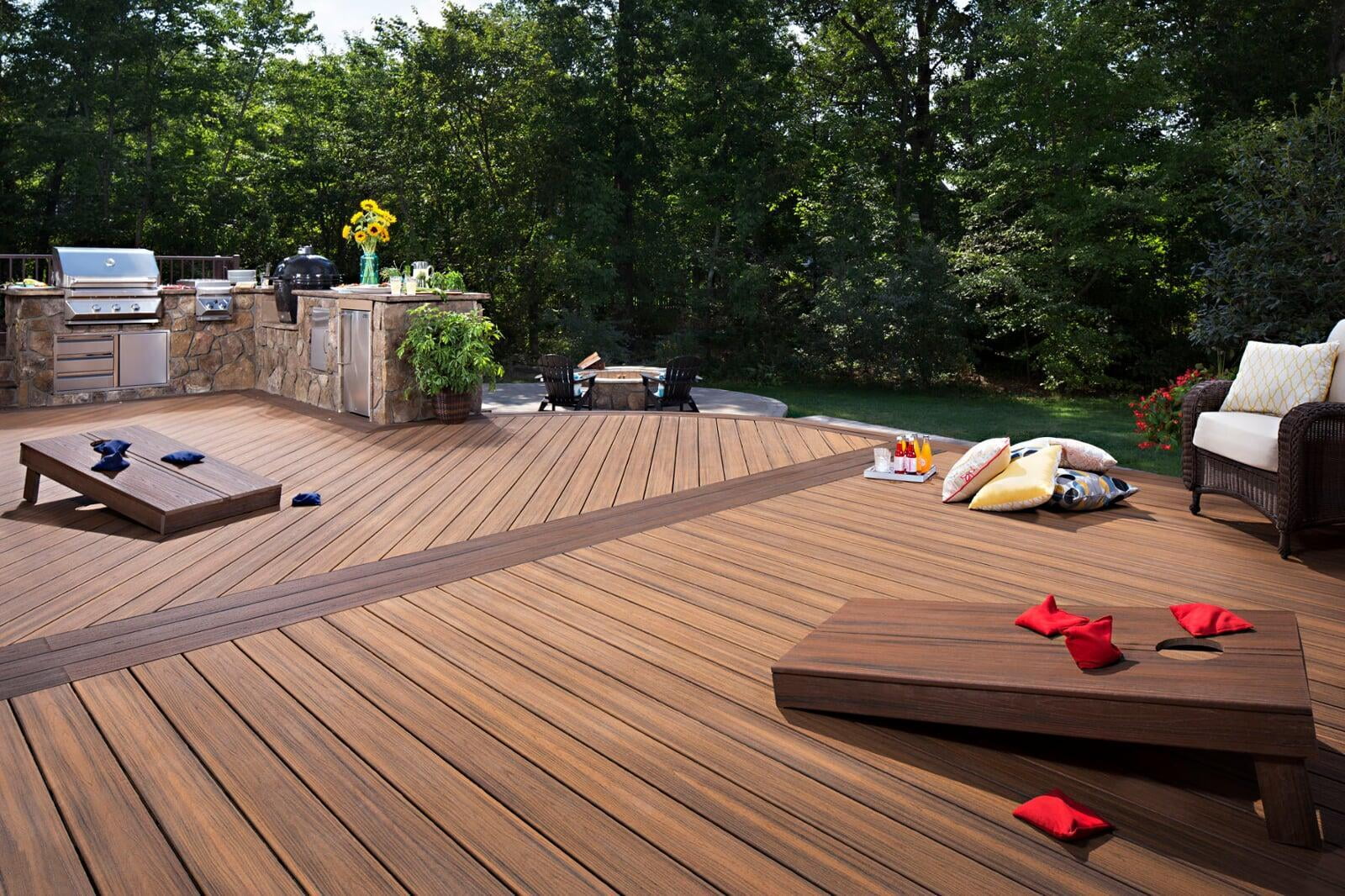 Features of Composite Decking