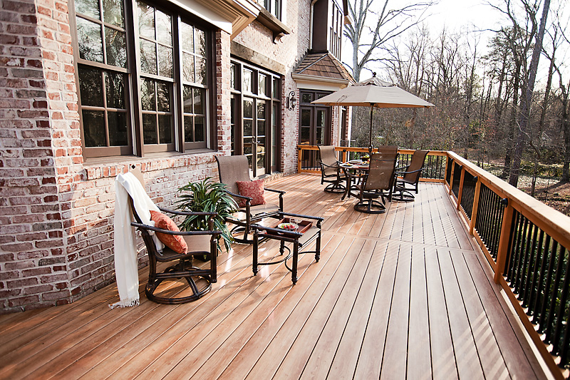 ZURI PVC decking