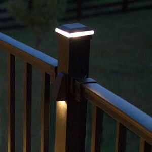 TREX Signature Post Cap Light TREX Signature Post Cap Light
