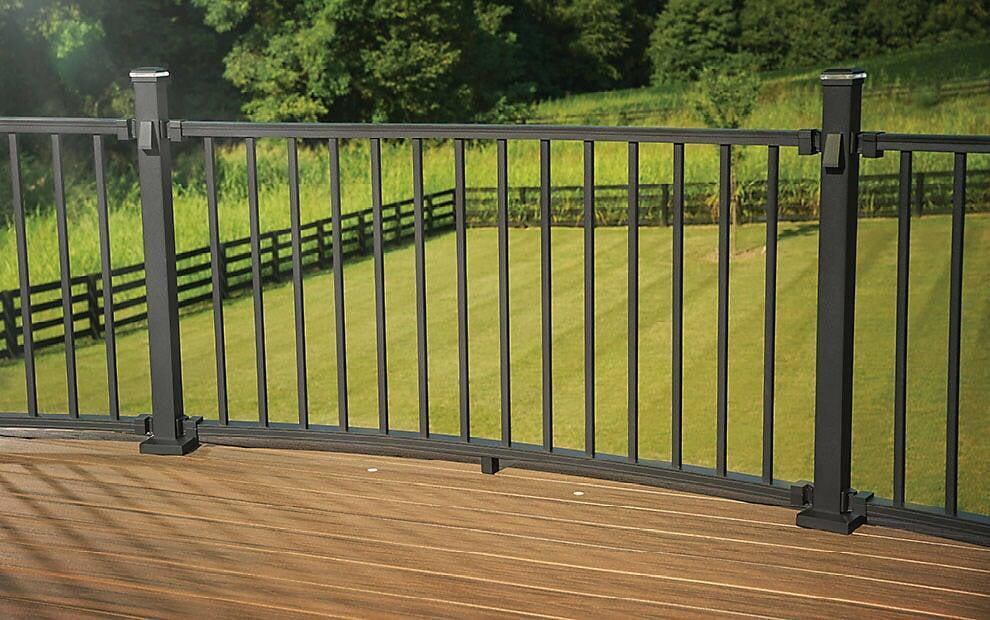 TREX Signature Aluminum Railing