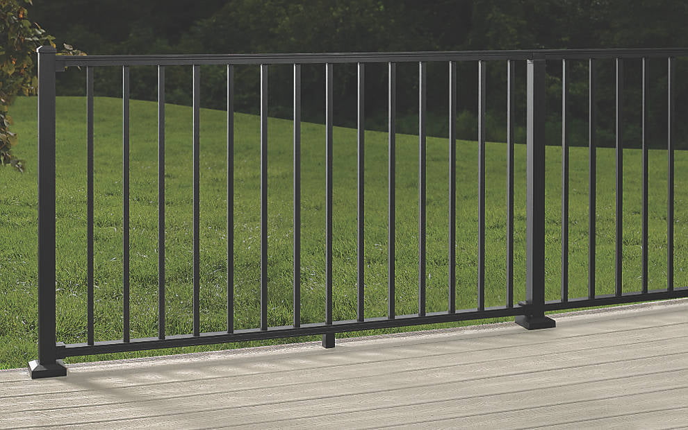 TREX Signature Aluminum Railing